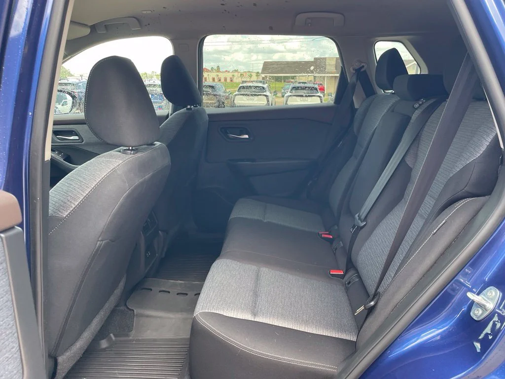 Used 2023 Blue Nissan SV image 15