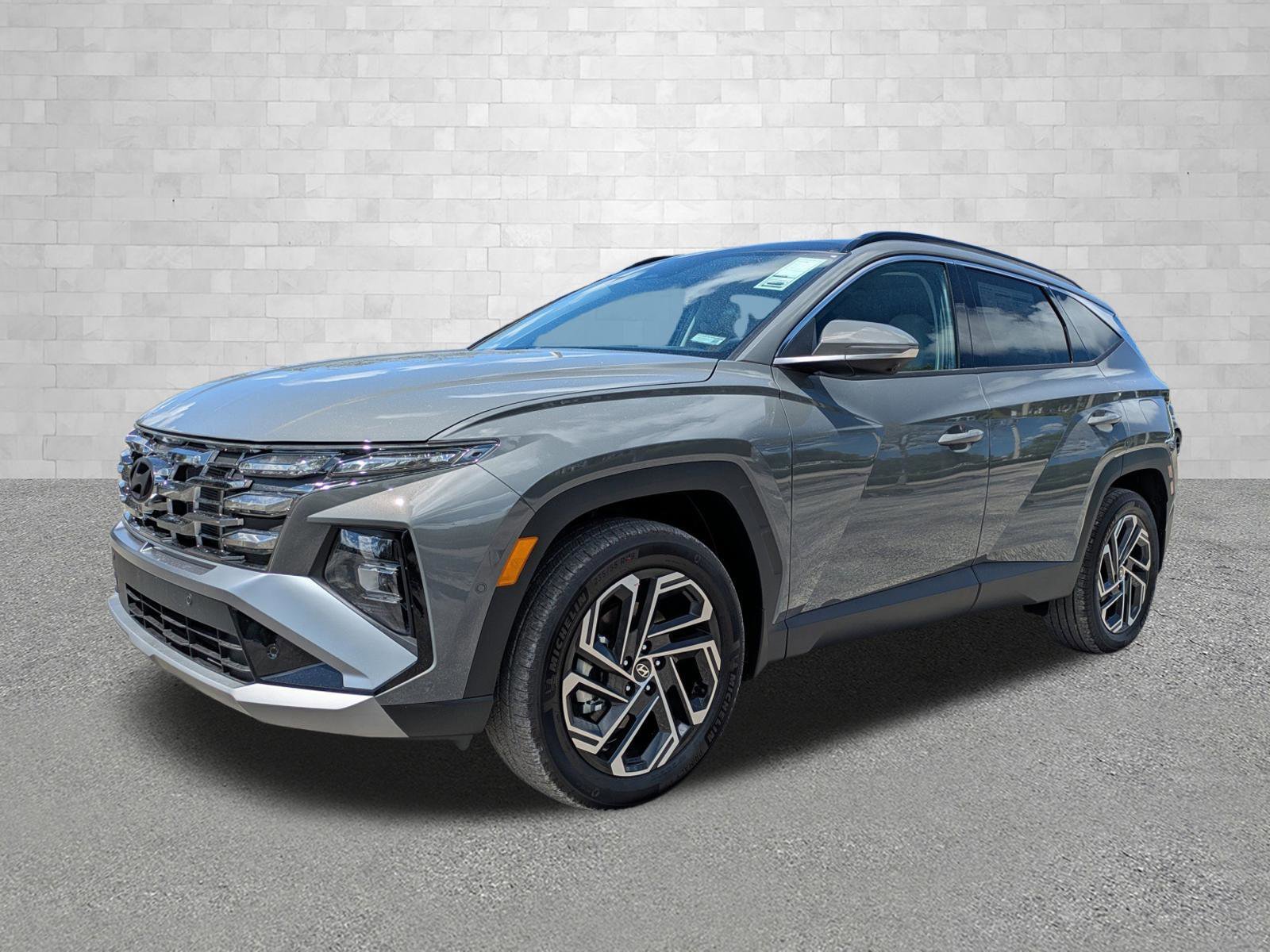 New 2026 Hampton Gray Hyundai Limited AWD image 5