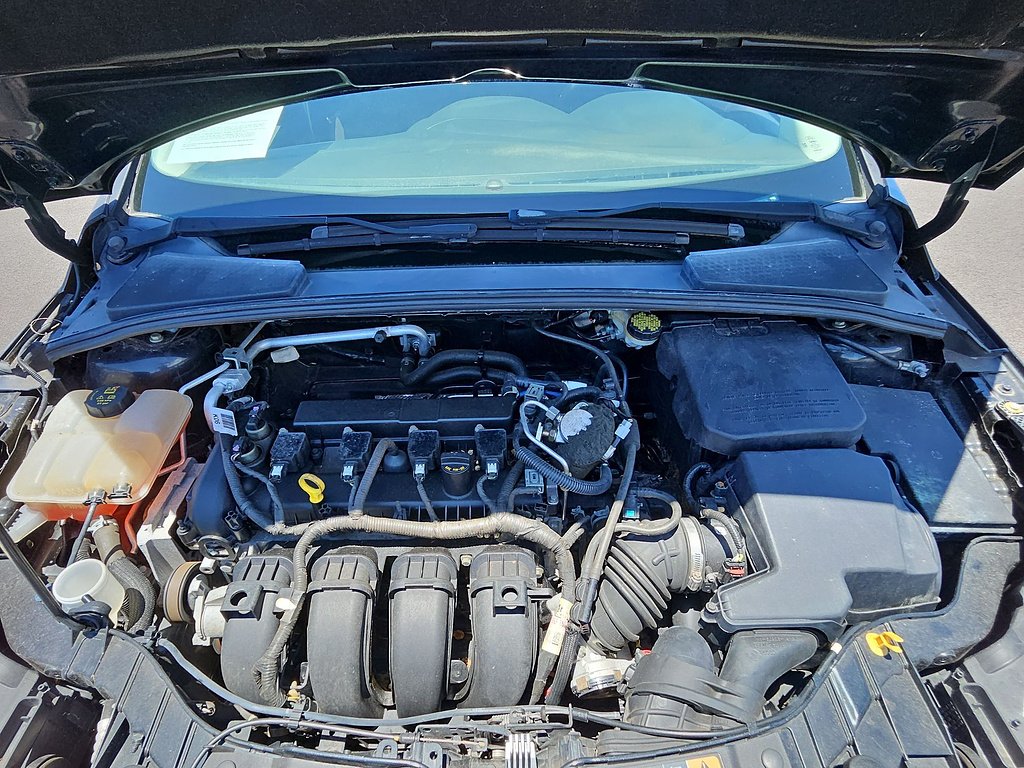 Used 2015 Tuxedo Black Ford S image 41