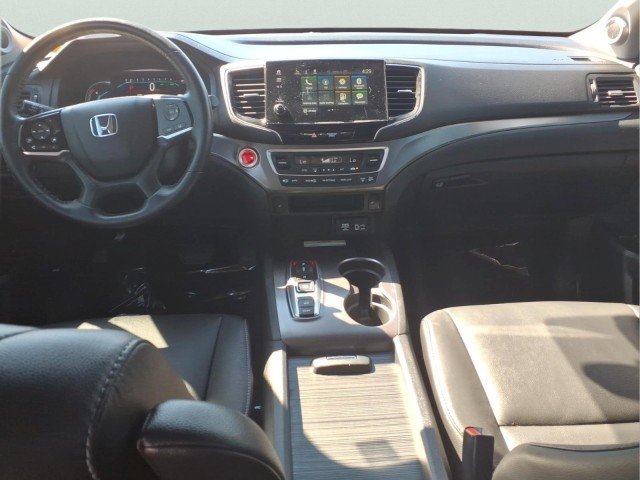 Certified Used 2022 Crystal Black Pearl Honda Special Edition AWD image 15