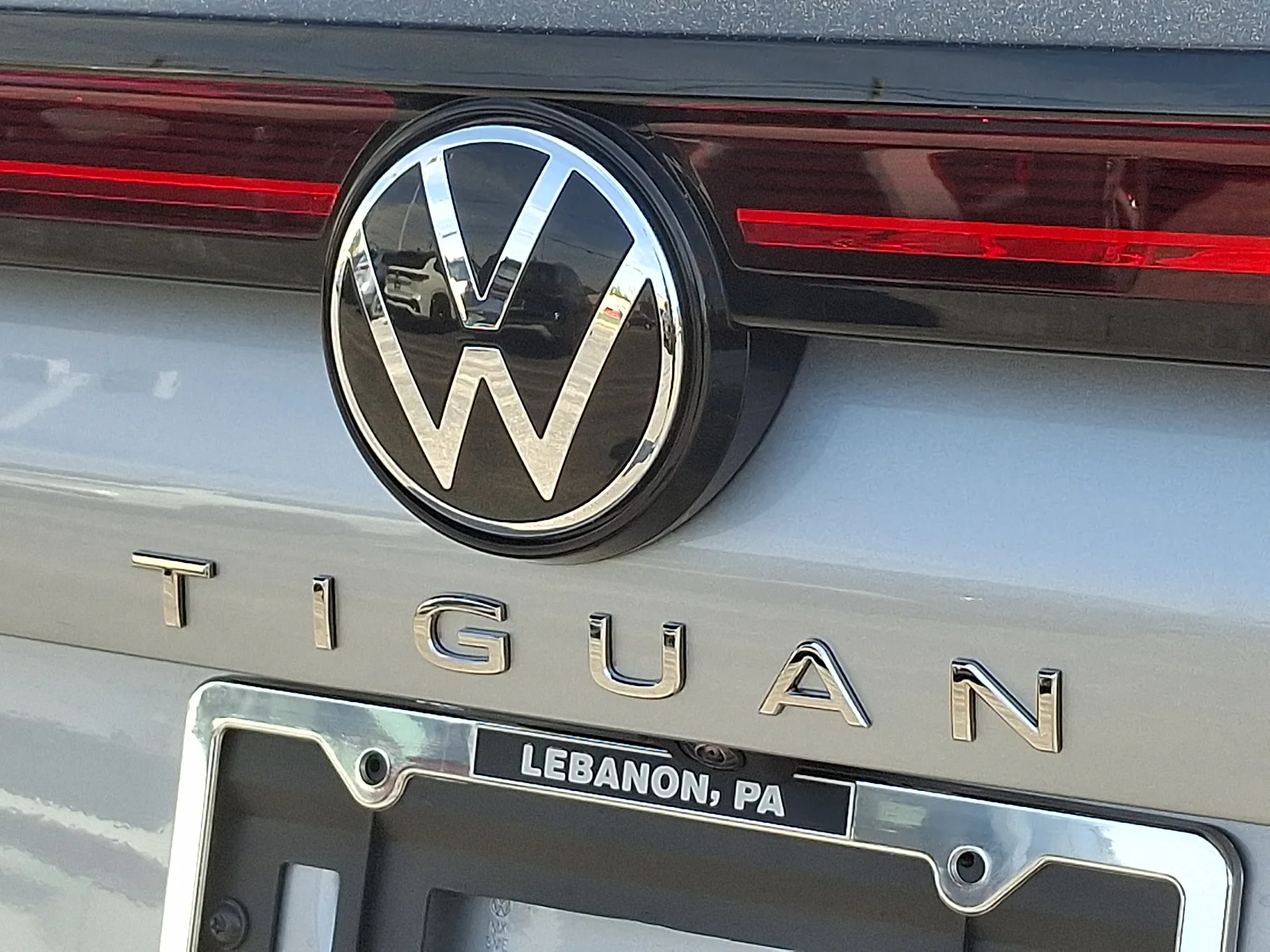 New 2026 Pyrite Silver Metallic - K2K2 Volkswagen SE image 12