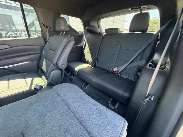 2025 Chevrolet Traverse Z71 - Photo 15