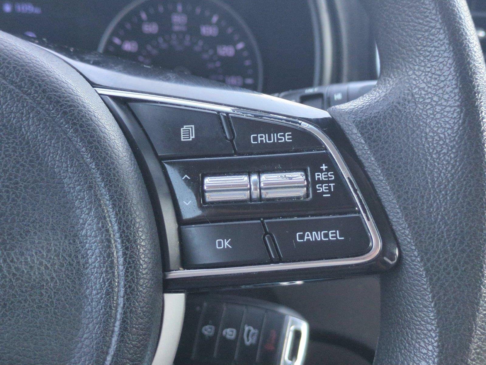 Used 2020 Pacific Blue Kia LX image 21