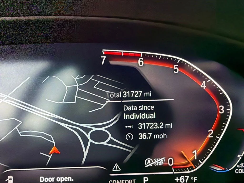 Used 2024 Black Sapphire Metallic BMW xDrive30i image 12