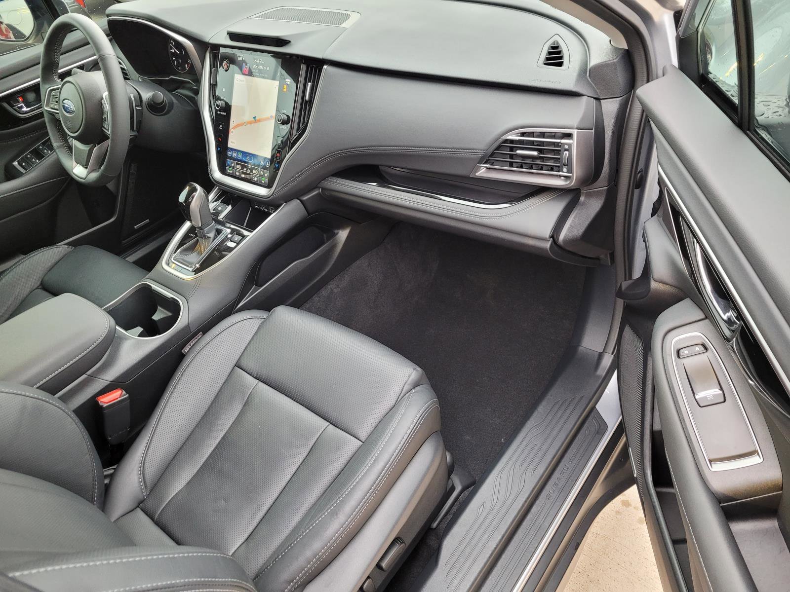 Used 2025 Ice Silver Metallic Subaru Touring XT image 24