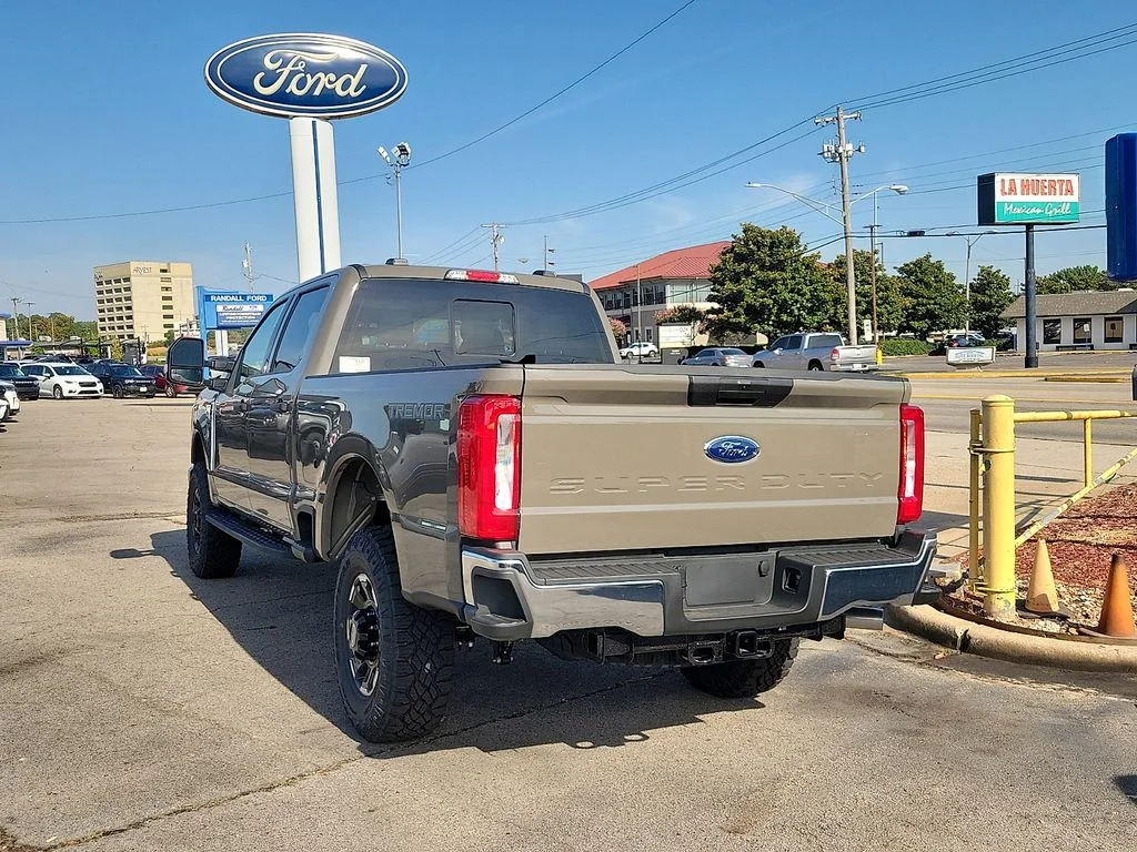 New 2026 Marsh Gray Ford F-250® XLT image 4