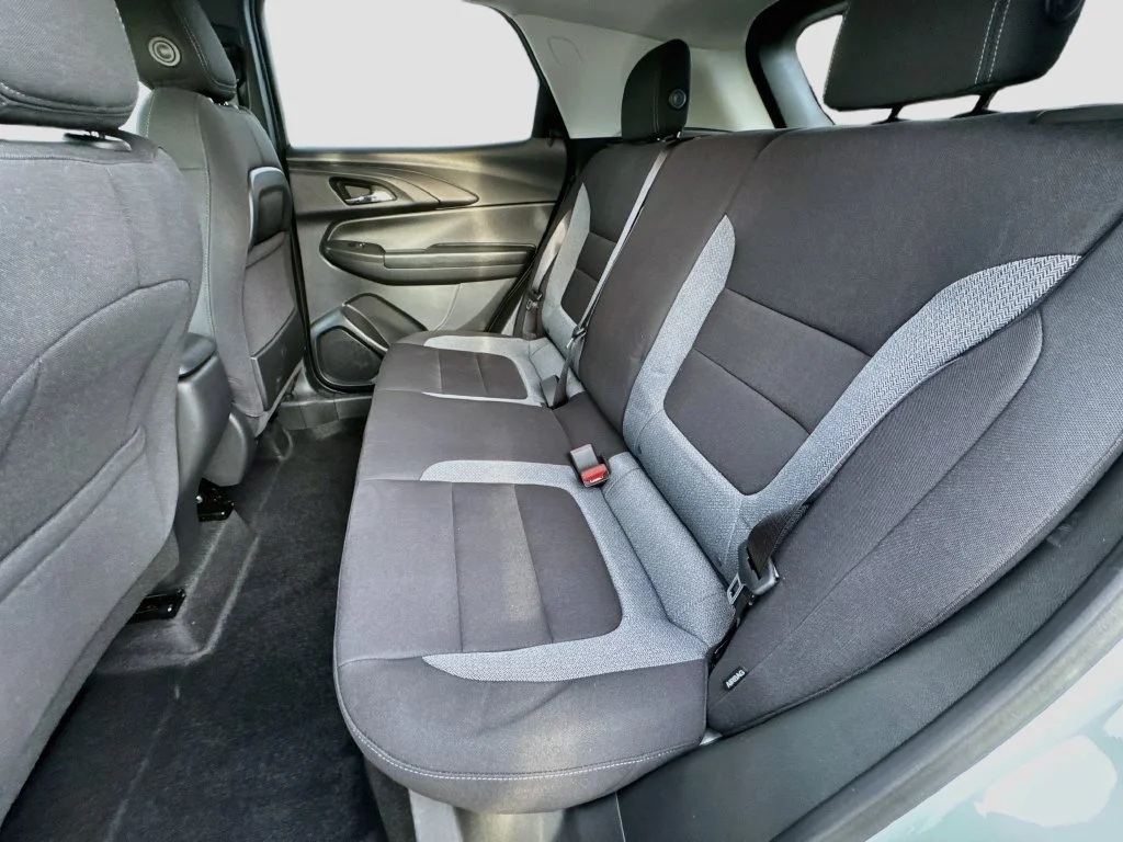 Used 2026 Green Chevrolet LT image 27