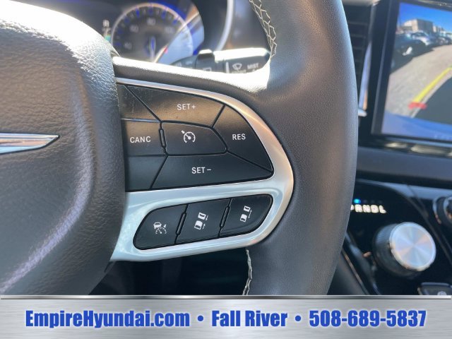 2025 Chrysler Pacifica Select - Photo 27