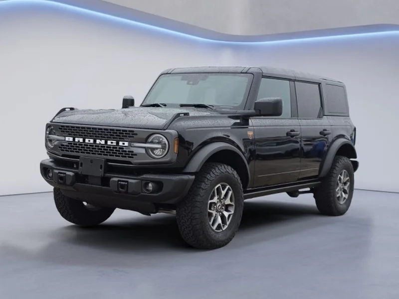 Used 2025 Shadow Black Ford Badlands image 6