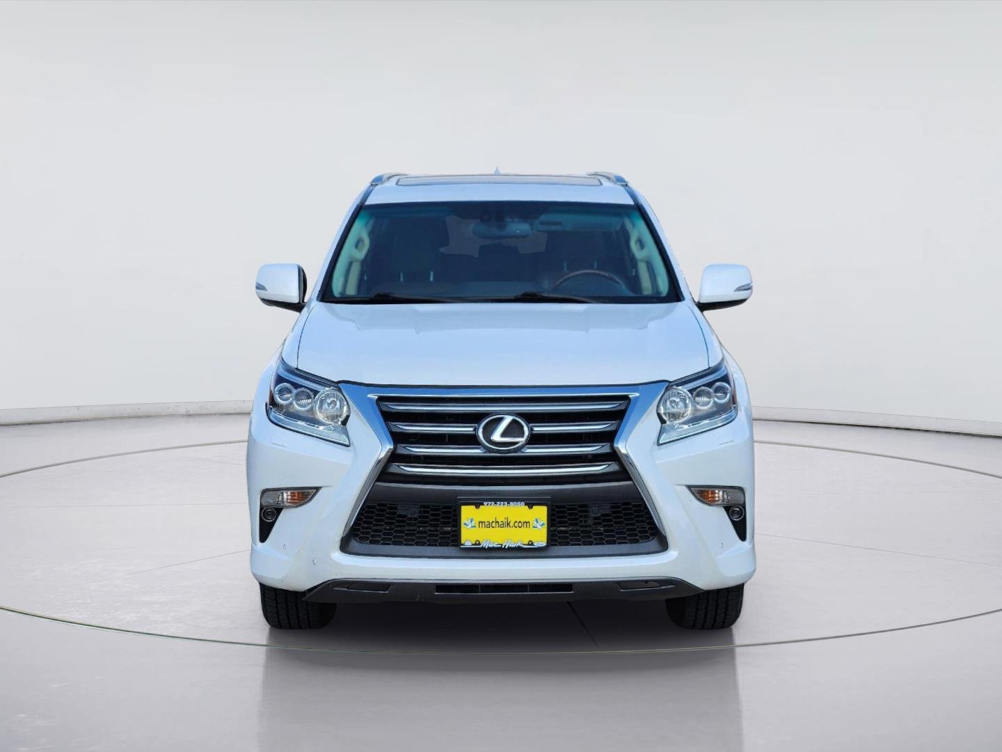 Used 2016 Starfire Pearl Lexus  image 2