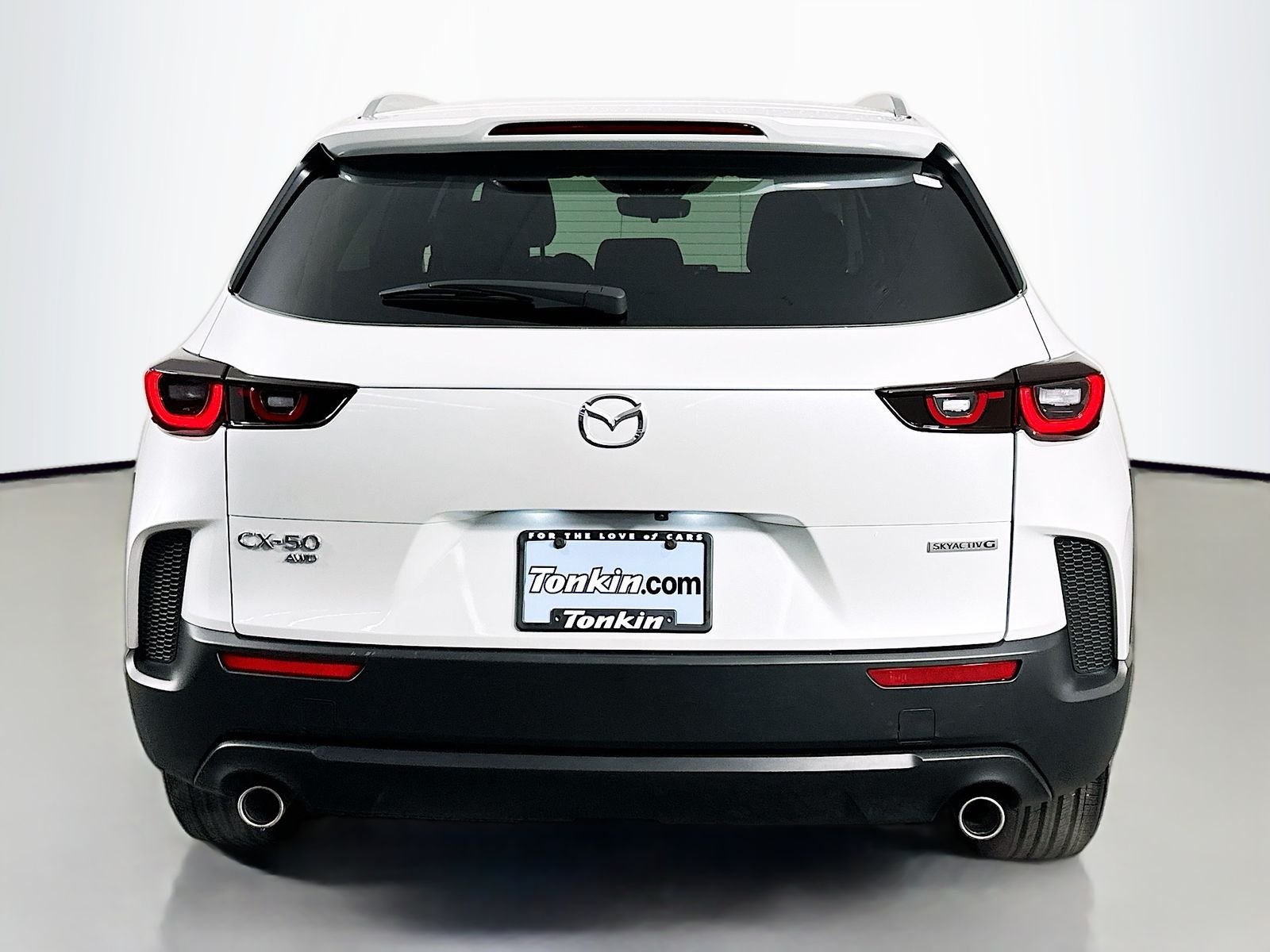 Certified Used 2025 Pearl Mazda 2.5 S Preferred Package Carplay Heated Seats Keyless image 6