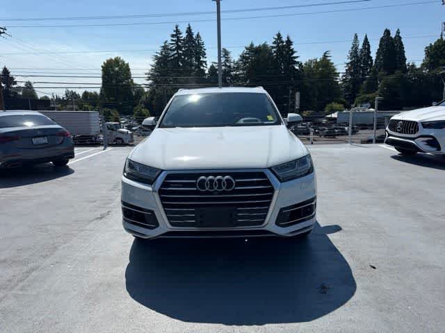 Used 2018  Audi Prestige image 2