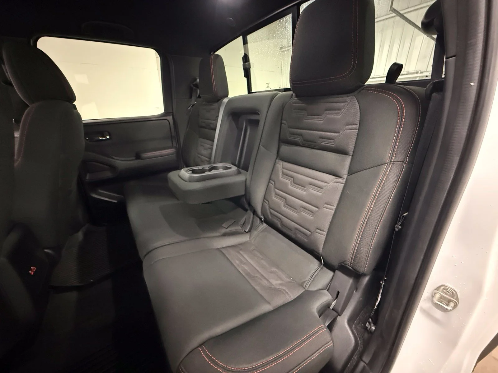 Used 2023 White Nissan PRO-4X image 22