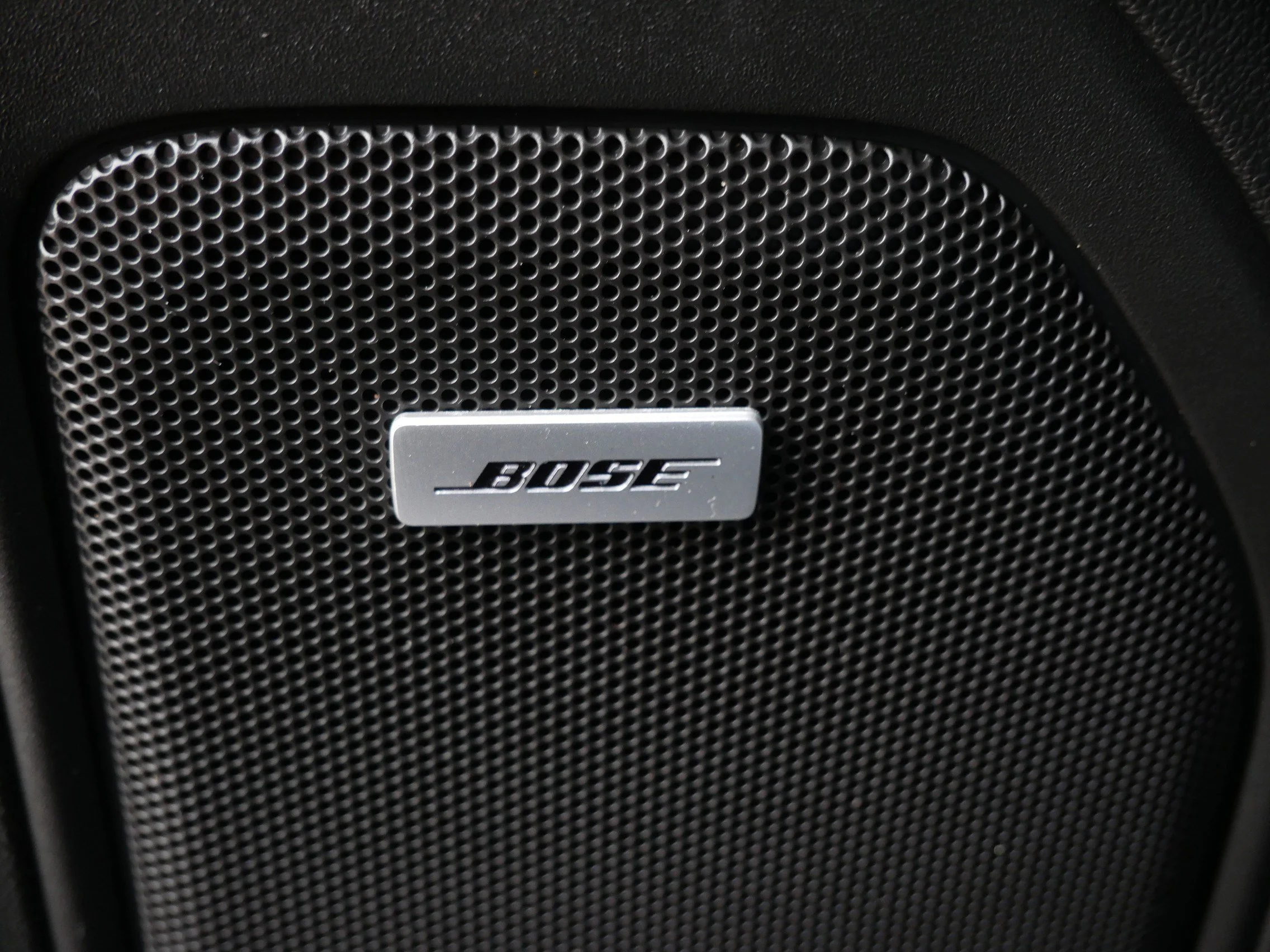 Certified Used 2020 Onyx Black GMC SLT image 28