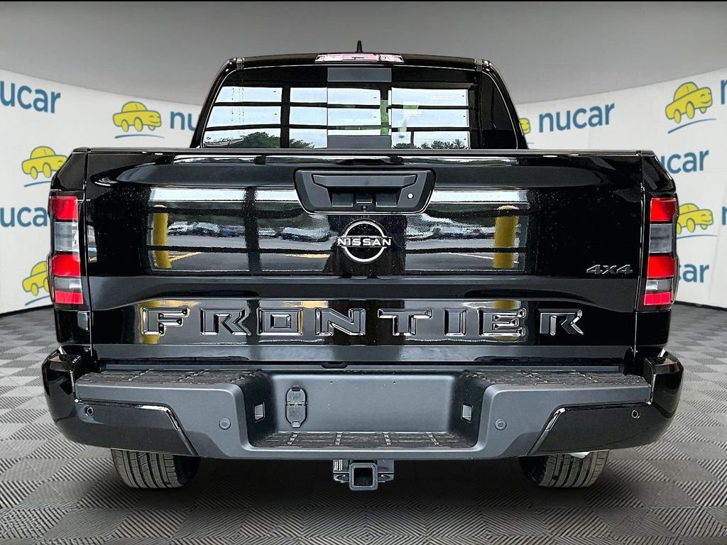 2026 Nissan Frontier — photo 4