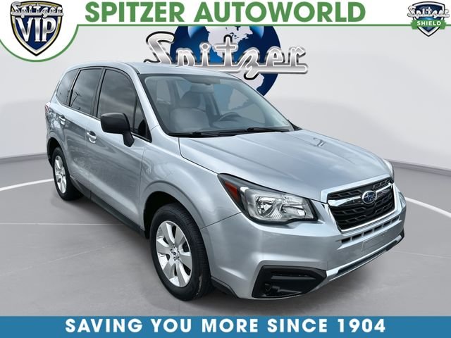 Used 2018 Silver Subaru 2.5i image 1