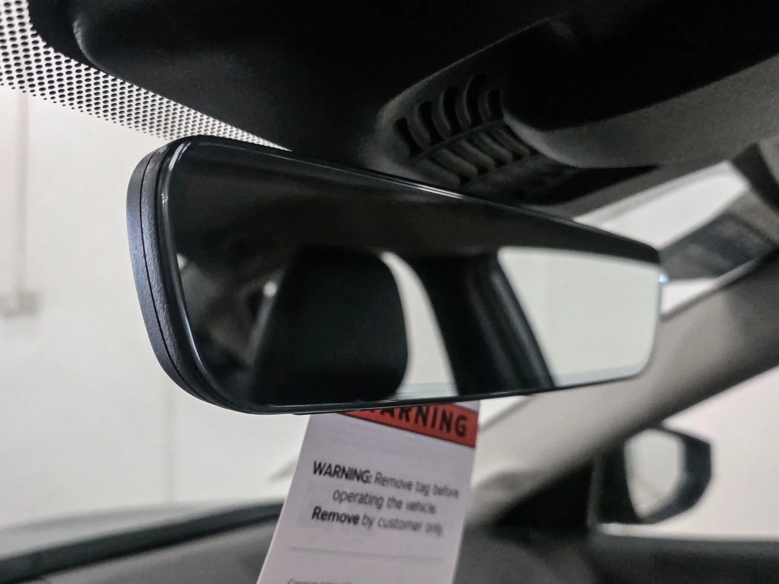 New 2026 Gray Nissan SR image 27