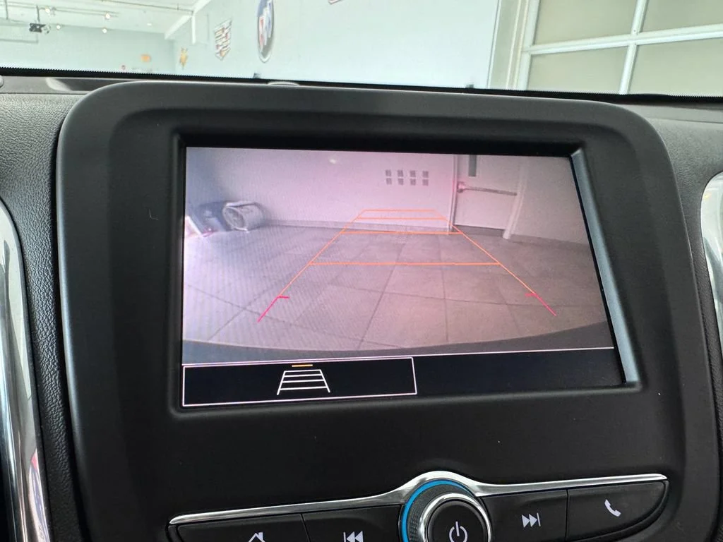 2022 Chevrolet Equinox LT - Photo 19