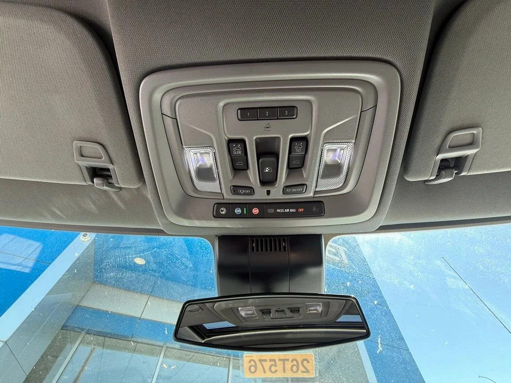 New 2026 Summit White GMC Elevation image 26