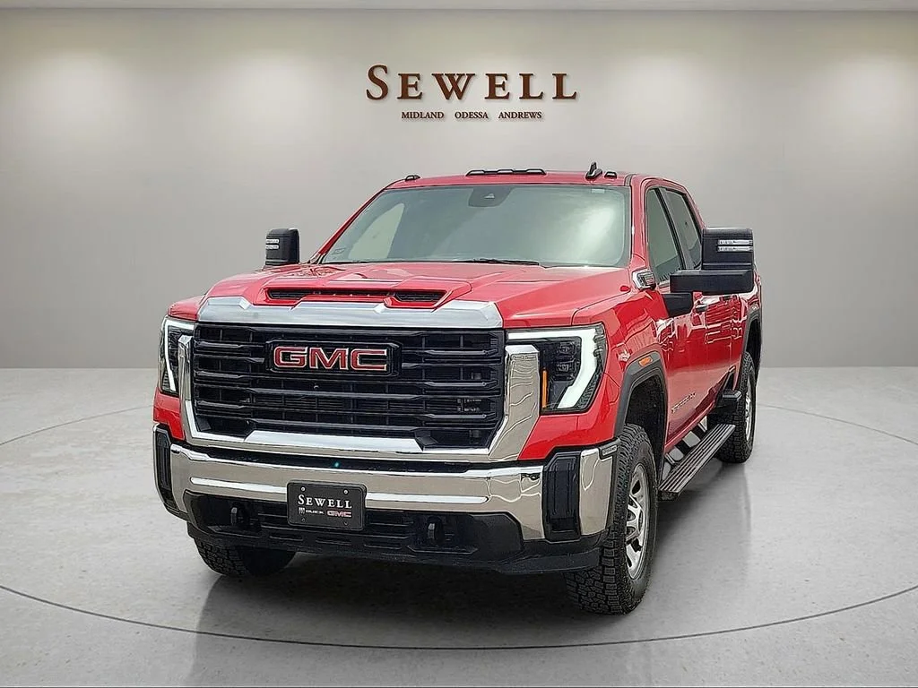 2024 GMC Sierra 4WD Crew Cab Standard Box Pro's photo