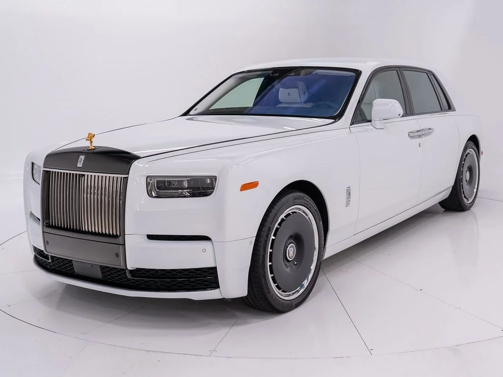 Certified Used 2023 Bespoke Crystal over Arctic White Rolls-Royce  image 1