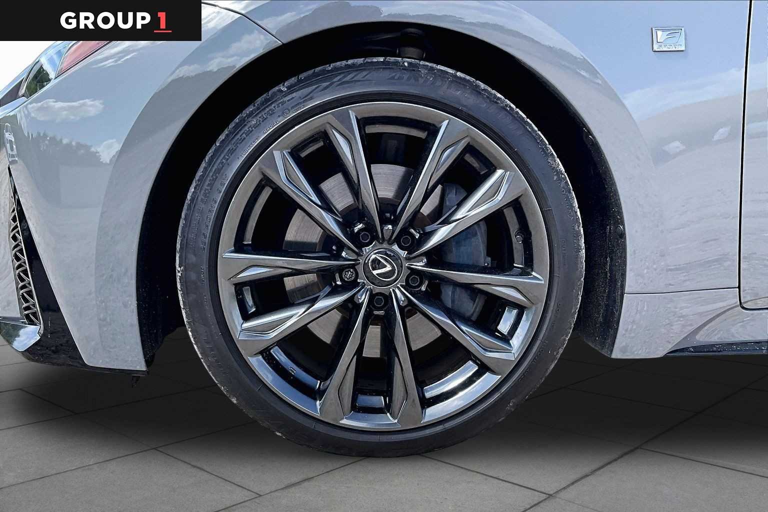 Used 2025 Incognito Lexus F SPORT Design image 10