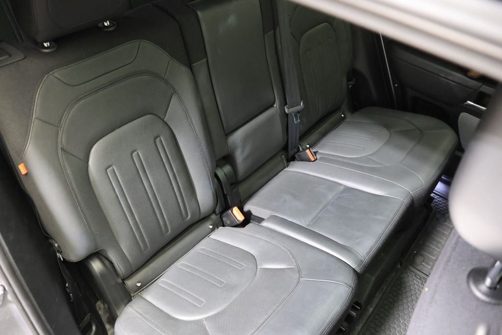 Certified Used 2023 Eiger Gray Metallic Land Rover X image 47