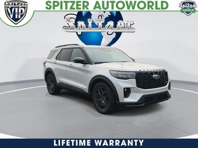 New 2026 Space White Metallic Ford ST image 2