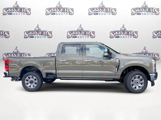 New 2026 Marsh Gray Ford King Ranch image 2