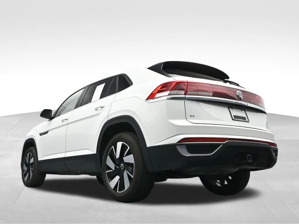2025 Volkswagen Atlas Cross Sport SE w/Tech - Photo 43