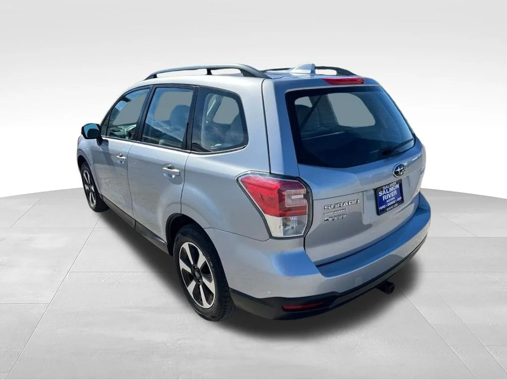 2018 Subaru Forester Base - Photo 7