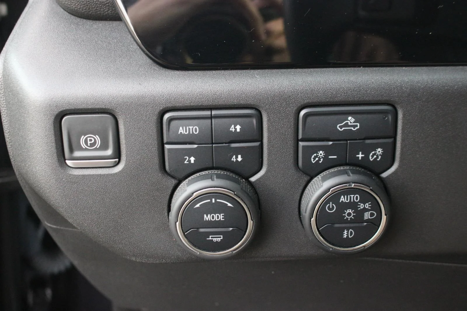 Used 2022 Dark Ash Metallic Chevrolet RST image 32