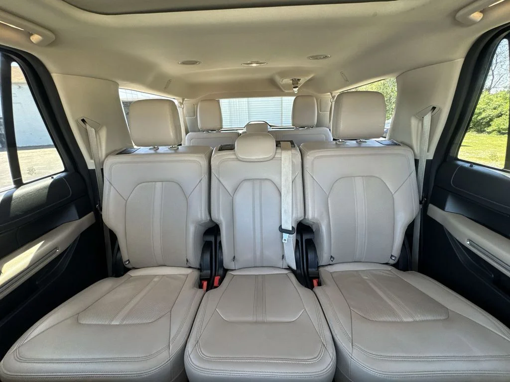 Used 2024 White Ford Limited image 23