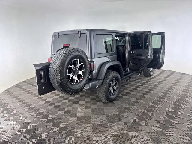 Used 2018 Gray Jeep Unlimited Rubicon image 20