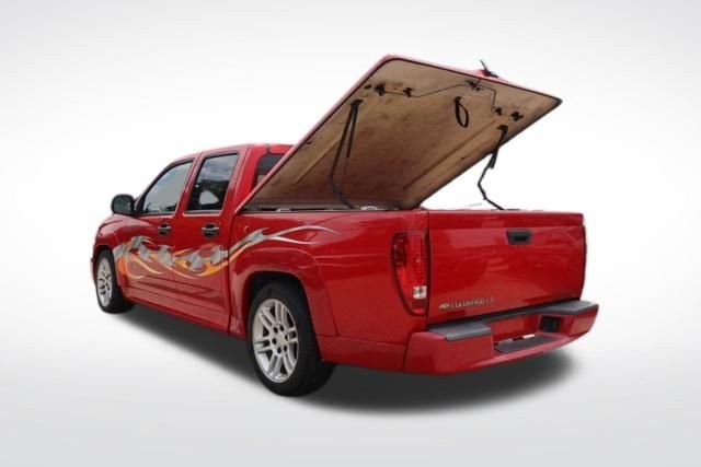 Used 2005 Red Chevrolet LS image 12