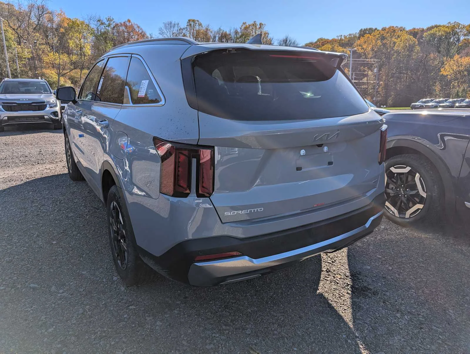 2026 Kia Sorento S - Photo 9