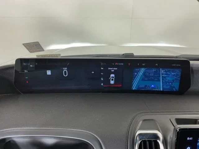 Used 2025 White Ford Tremor image 18