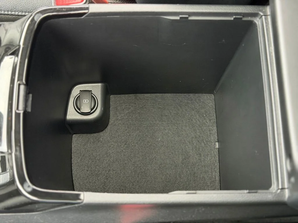 Used 2022 White Kia SX image 20