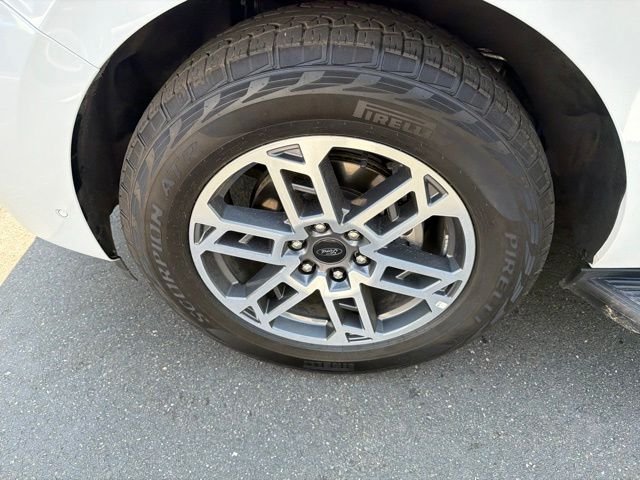 Used 2025 White Ford Active image 17