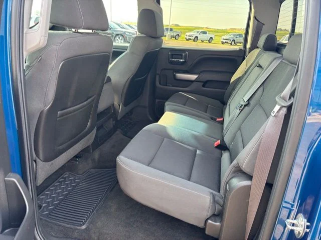 Used 2015 Deep Ocean Blue Chevrolet LT image 8