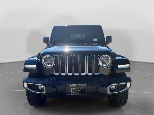 Used 2020 Black Jeep Overland image 9