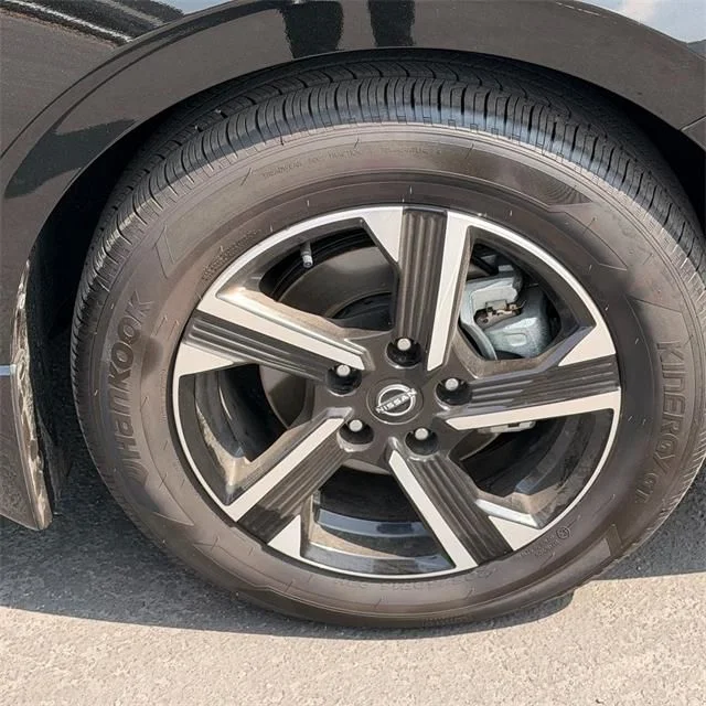 Used 2025 Black Nissan SV image 13
