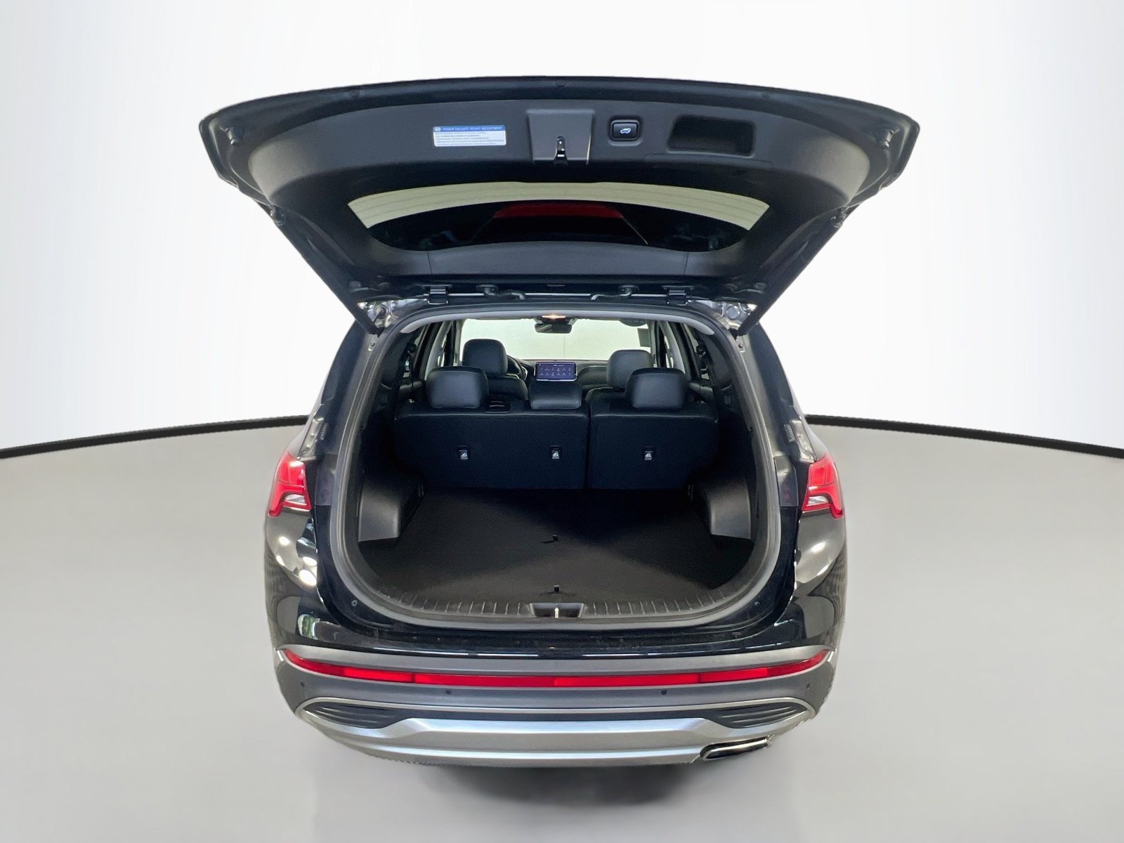 Used 2022 Black Hyundai Limited image 29