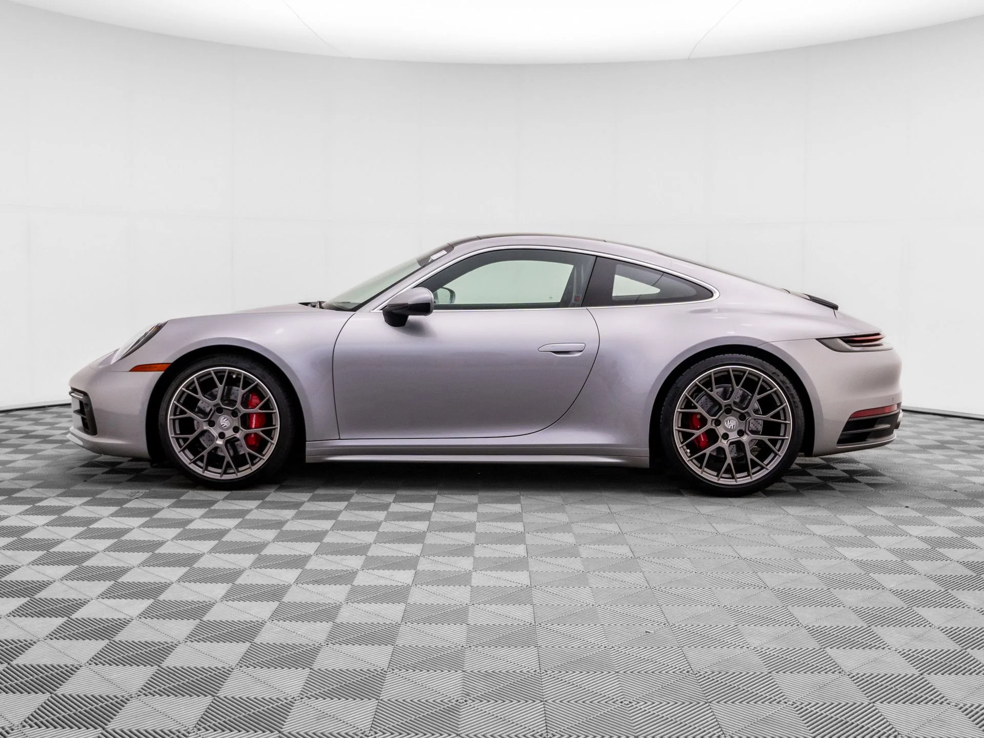 Used 2020 Silver Porsche Carrera S image 2