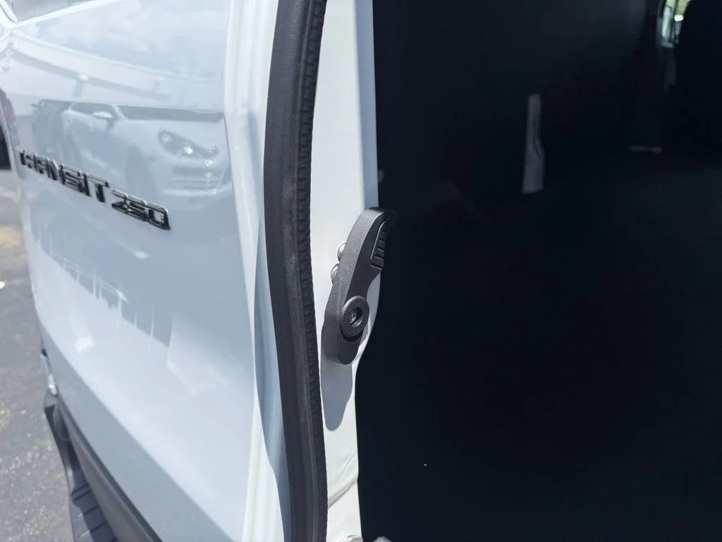 New 2026 Oxford White Ford Cargo Van image 34