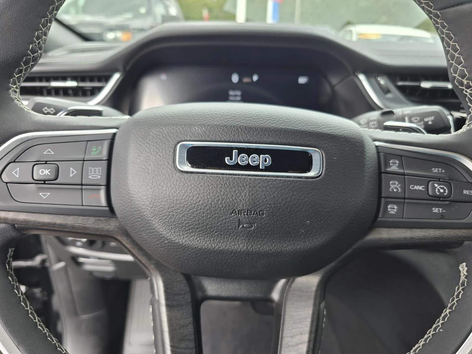 Used 2024 Black Jeep Limited 4x4 image 14