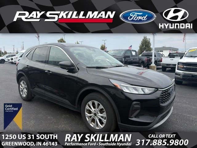 Used 2023 Black Ford Active image 1