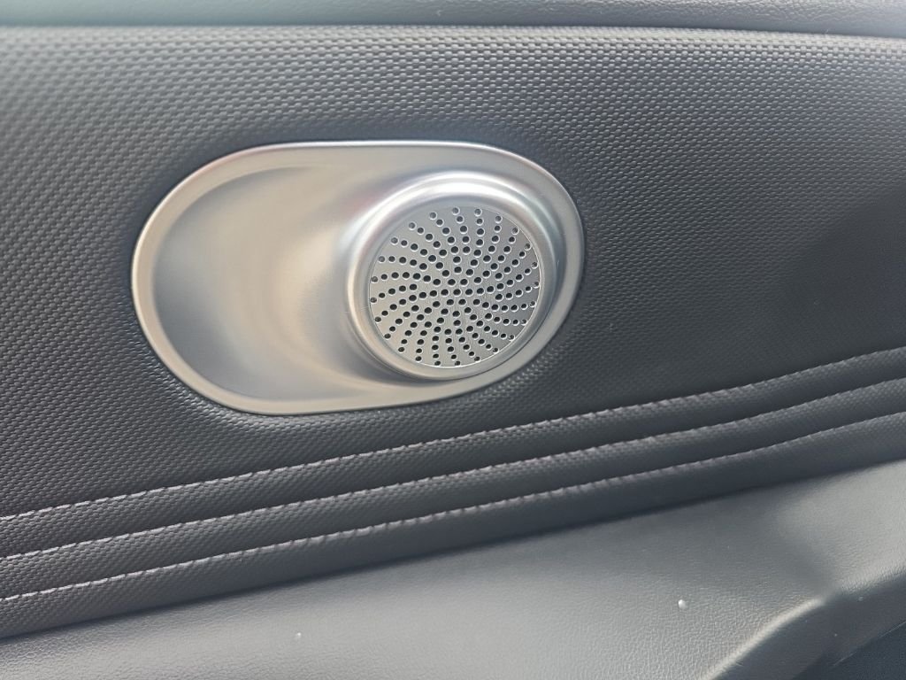 2024 Hyundai Elantra SEL - Photo 11