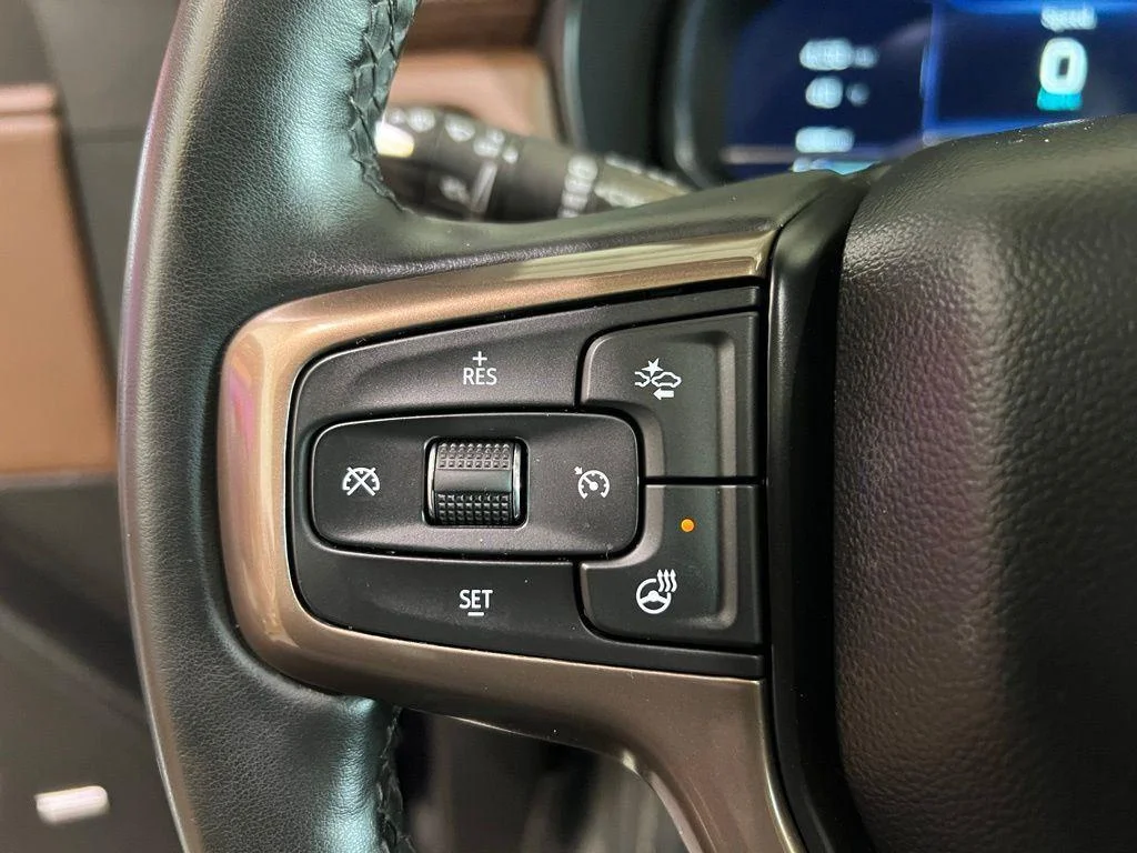 Used 2024 Midnight Blue Metallic Chevrolet High Country image 27