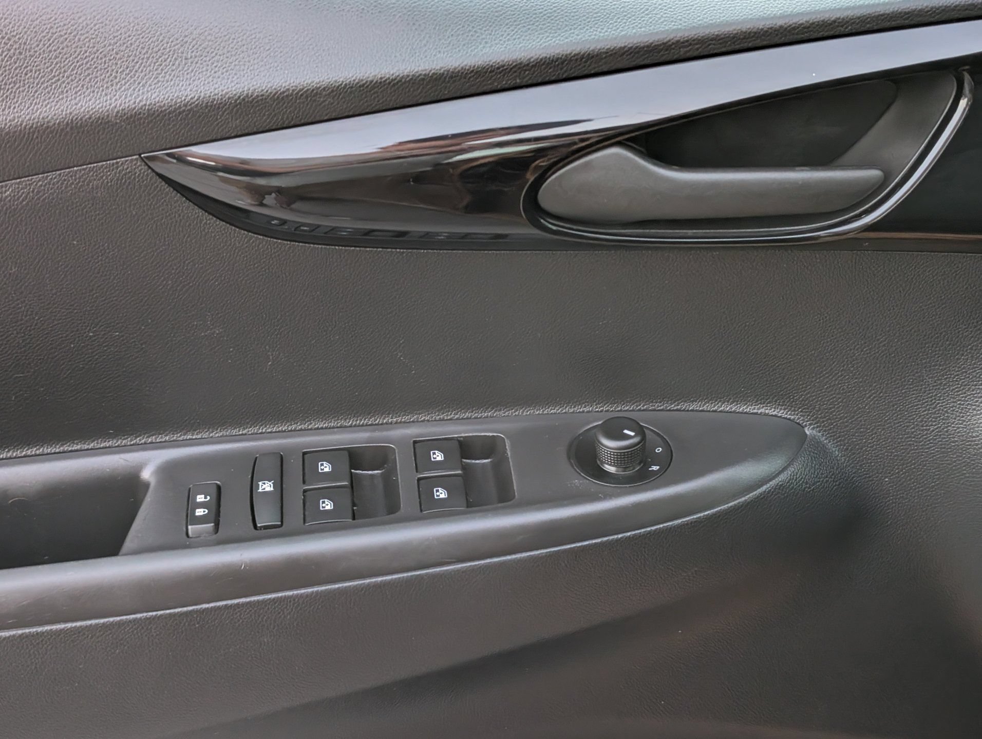 Certified Used 2019 ORANGE BURST METALLIC Chevrolet LT image 18